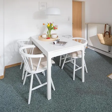 Haus Ferienglueck Апартаменты Нордерней